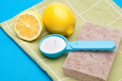 18 Ways to Clean with Lemons