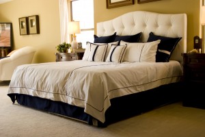 Create a Charming & Gracious Guest Bedroom